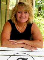 Lorraine Fields Military real estate agent in Mid-south TN