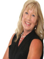 Maureen Callaghan Lau Broker for Camp Lajeune homes ofr sale